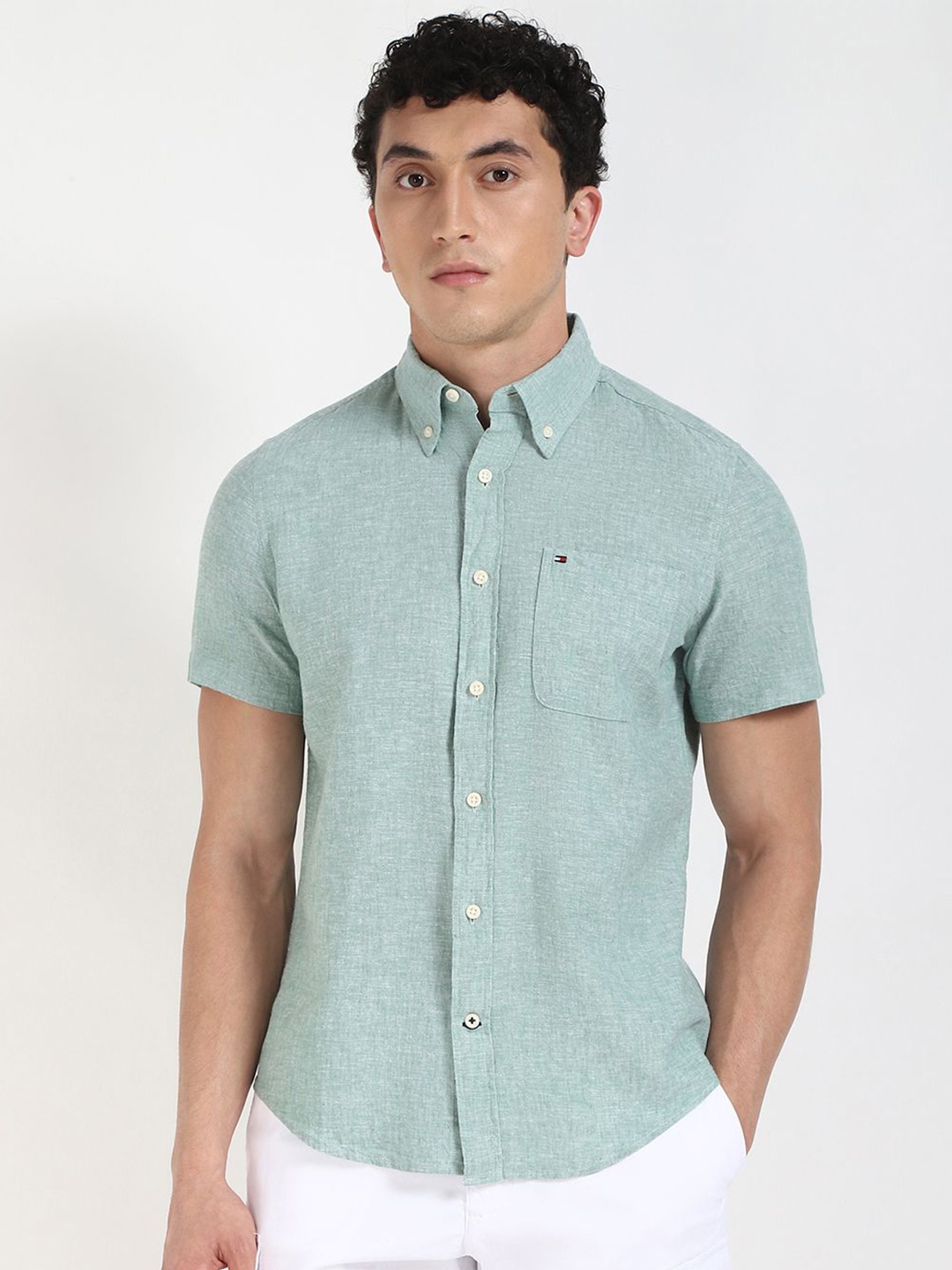 

Tommy Hilfiger Men Classic Opaque Casual Shirt, Green