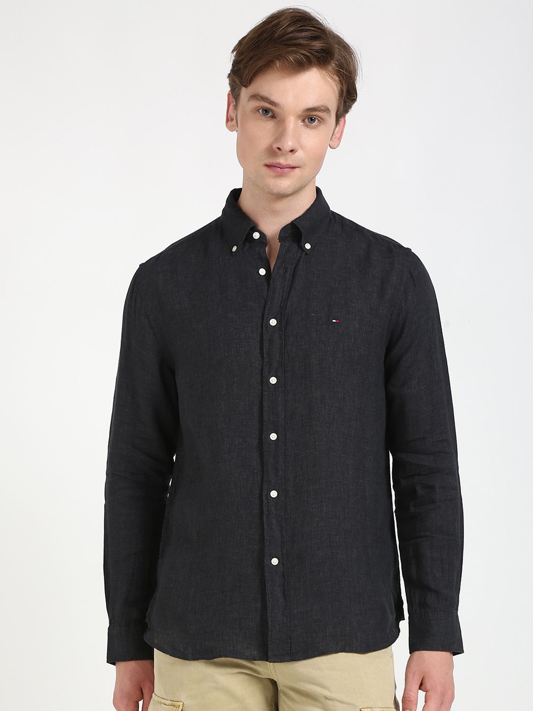 

Tommy Hilfiger Men Relaxed Opaque Casual Shirt, Black