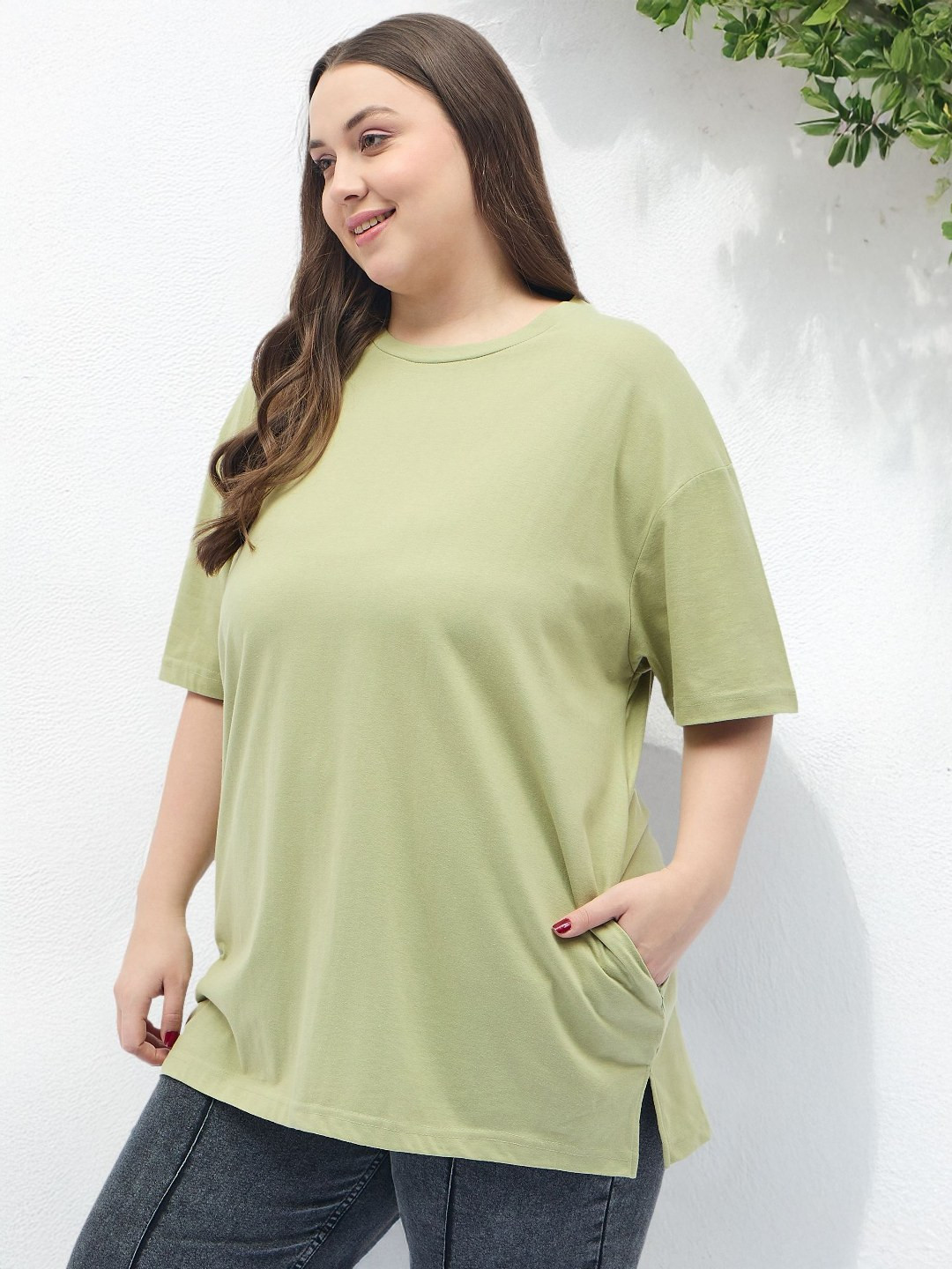 

DressBerry Curve Women T-shirt, Green