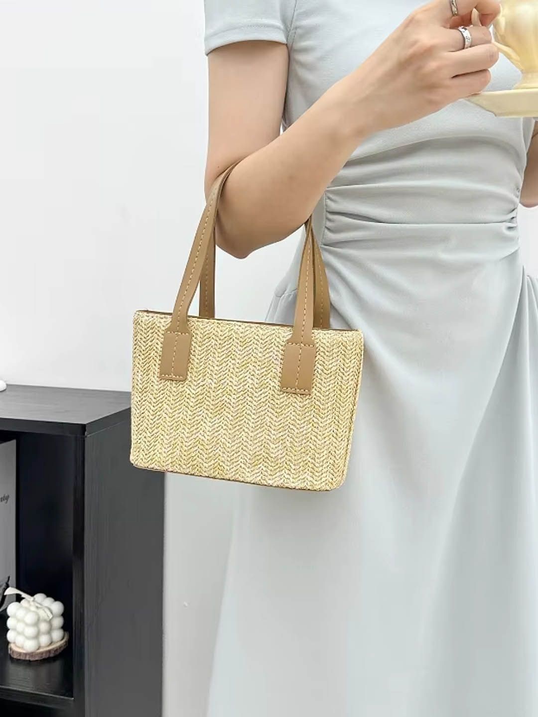 

StyleCast Bucket Shoulder Bag with Tasselled, Na