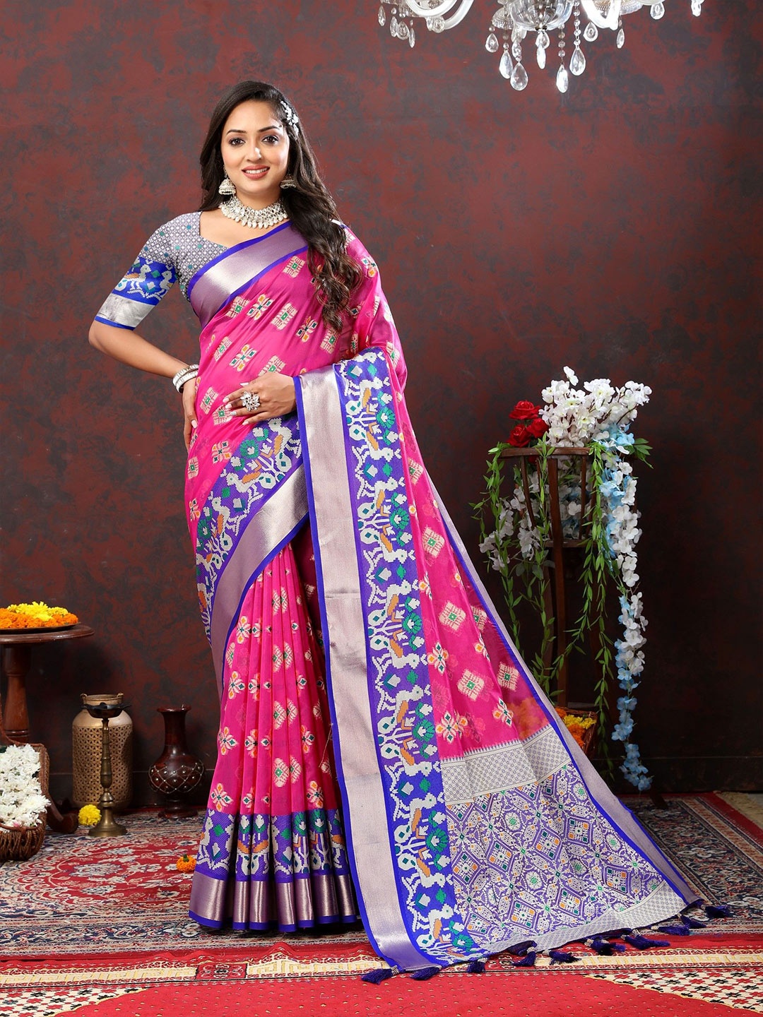 

LeeliPeeri Designer Ethnic Motifs Zari Organza Saree, Pink
