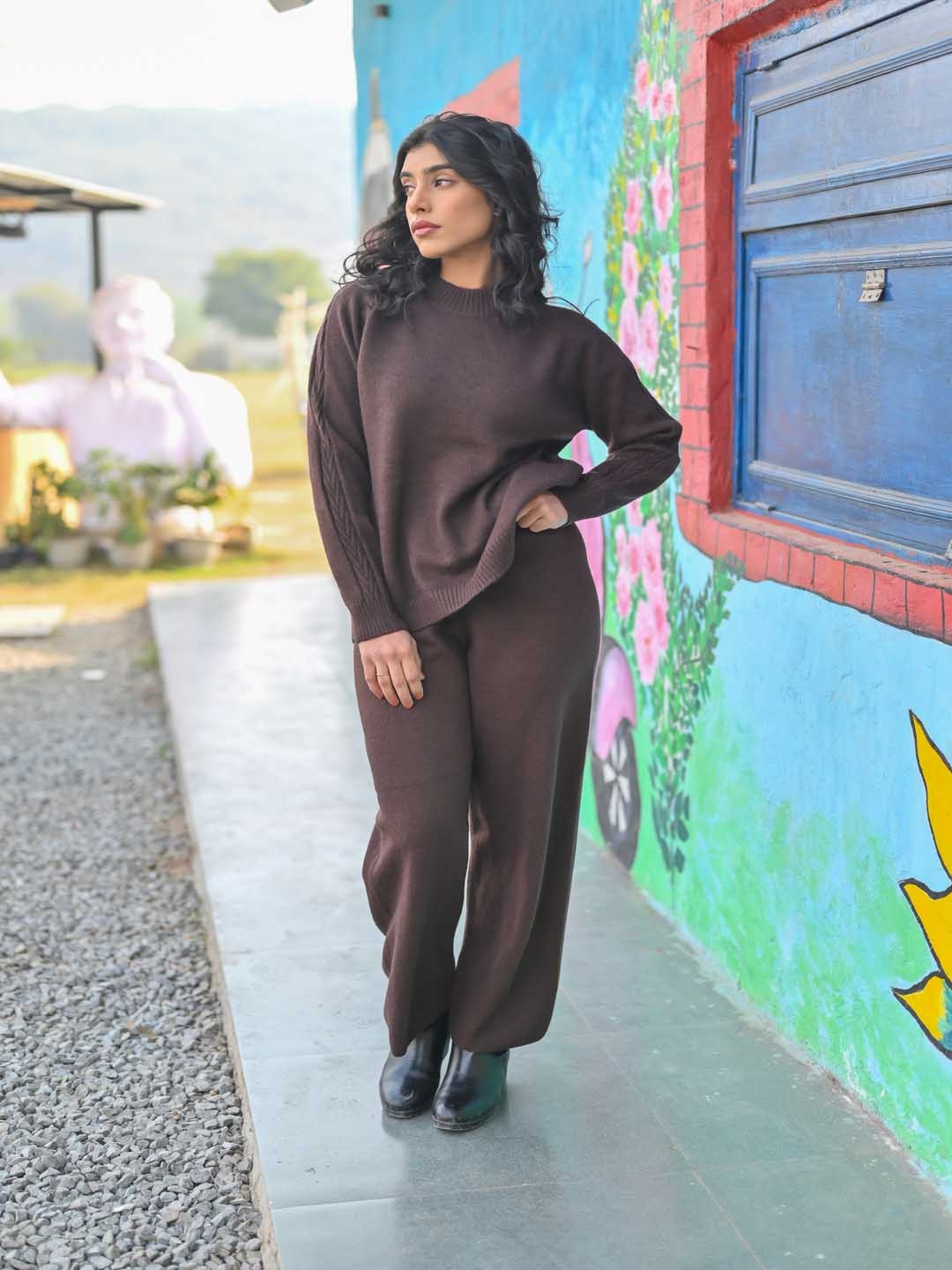 

GURANS Knitted Sweater With Trouser Co-Ords, Brown