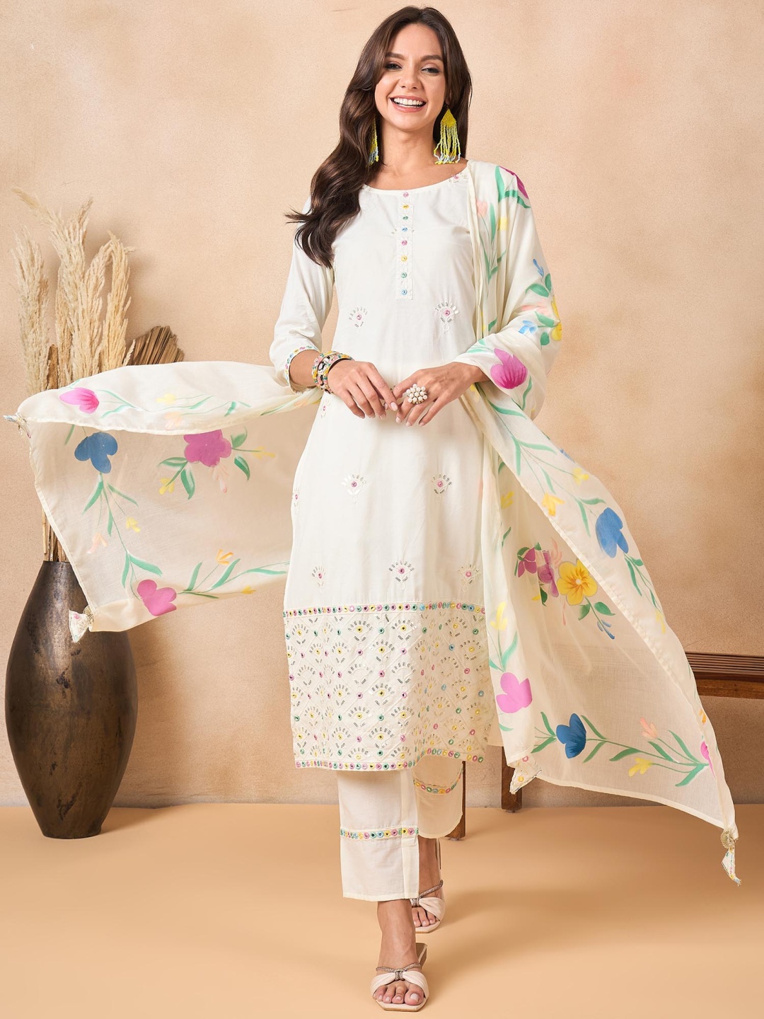 

Sangria Embroidered Pure Cotton Kurta With Trousers & Dupatta, Off white