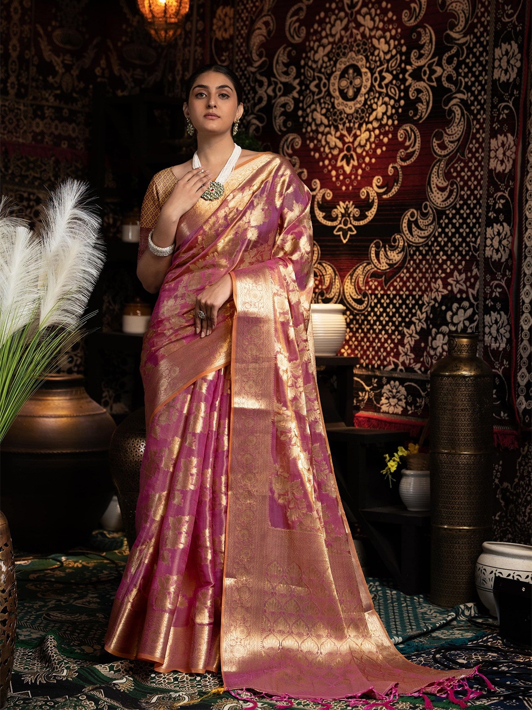 

MAHALASA Ethnic Motifs Woven Design Zari Organza Banarasi Saree, Purple