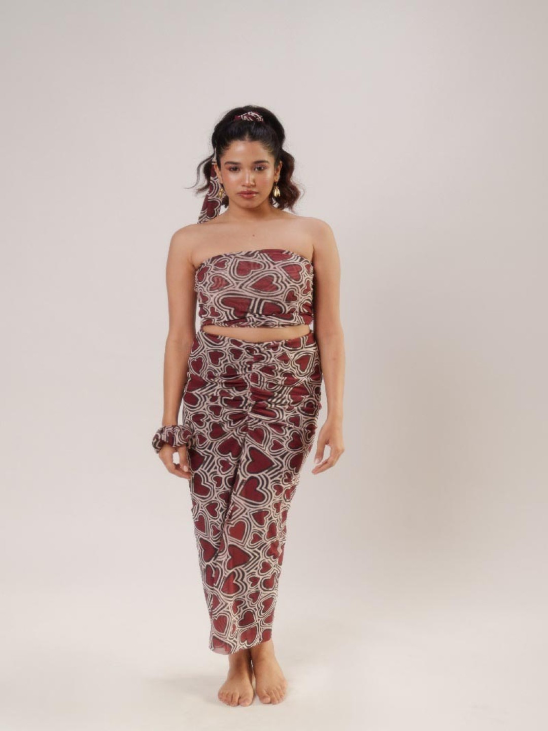 

LABEL SUGAR Abstract Printed Strapless Tube Top And Midi Skirt, Black