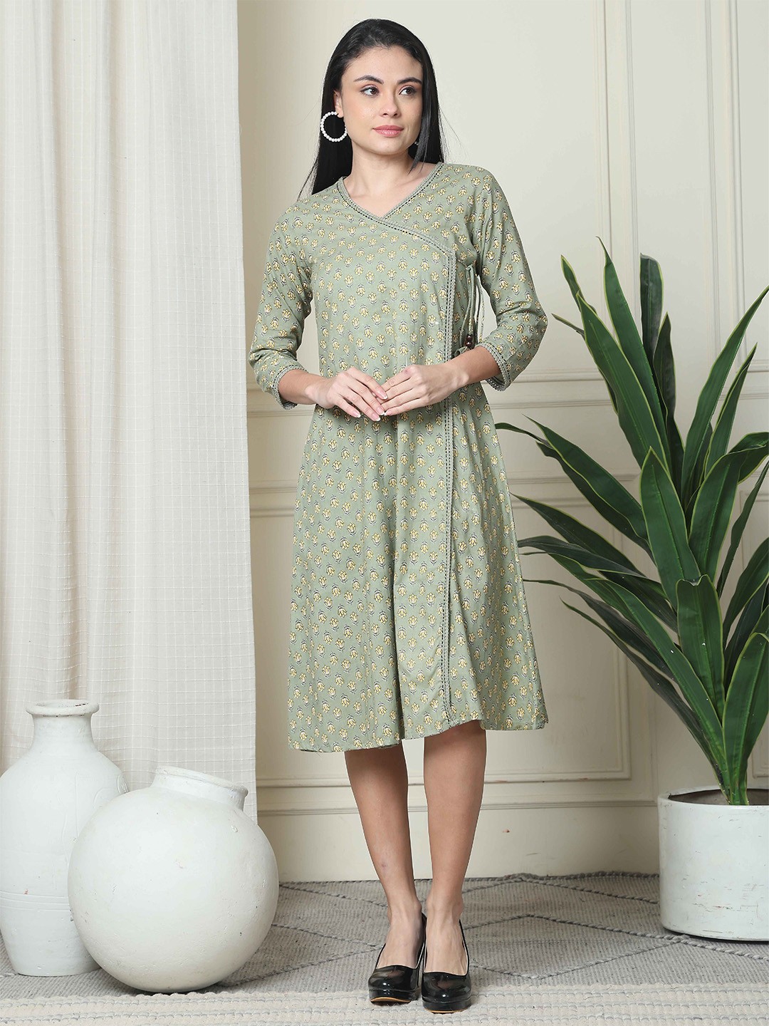 

Roly Poly Women Floral Printed Cotton Wrap Dress, Olive