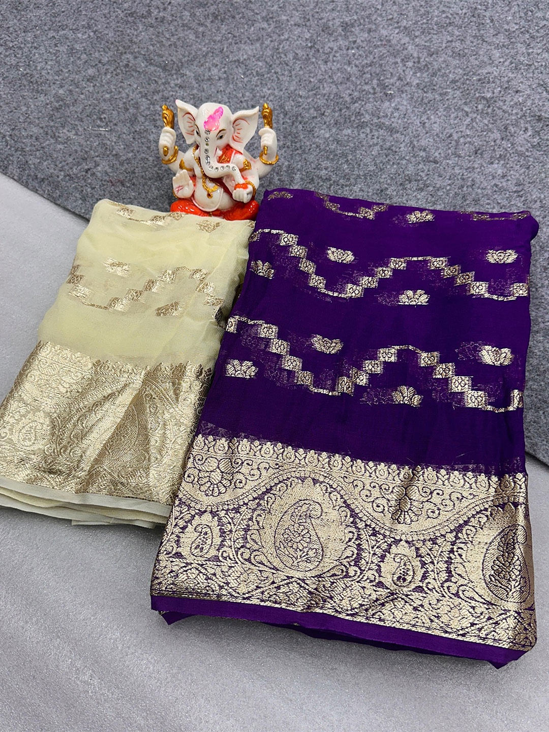 

PAYAL CREATION Ethnic Motifs Zari Pure Georgette Saree, Navy blue