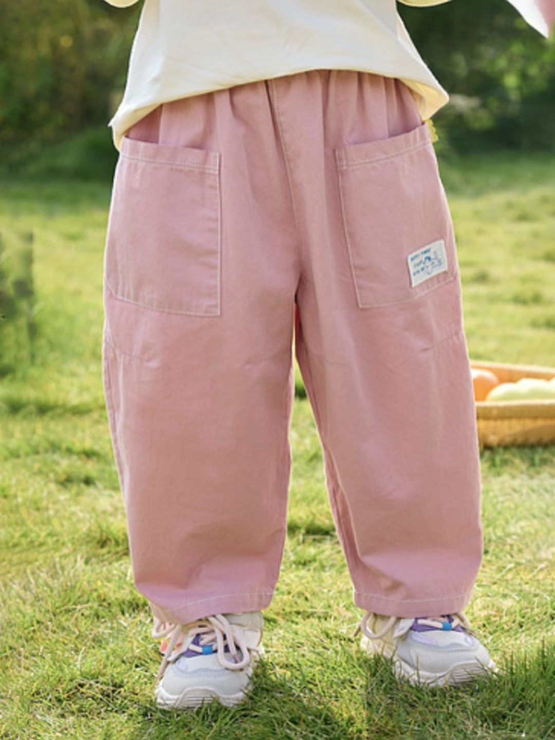 

LULU & SKY Girls Pure Cotton Relaxed-Fit Mid-Rise Joggers, Pink