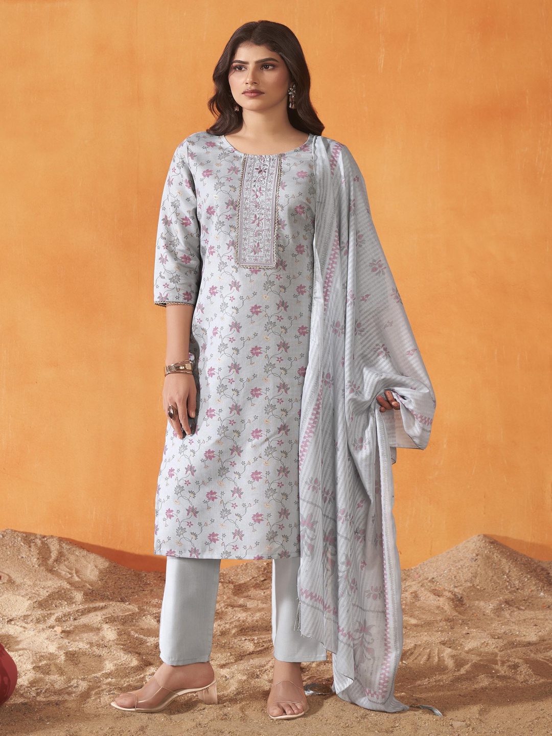 

Anouk Floral Printed Thread Work Straight Kurta with Trousers And Dupatta, Grey