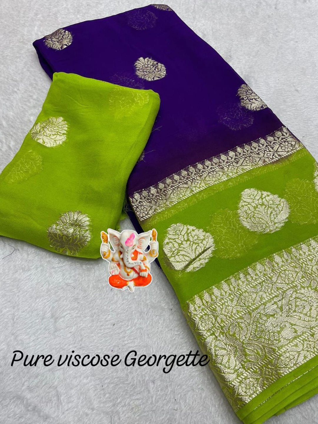 

PAYAL CREATION Ethnic Motifs Zari Pure Georgette Saree, Green