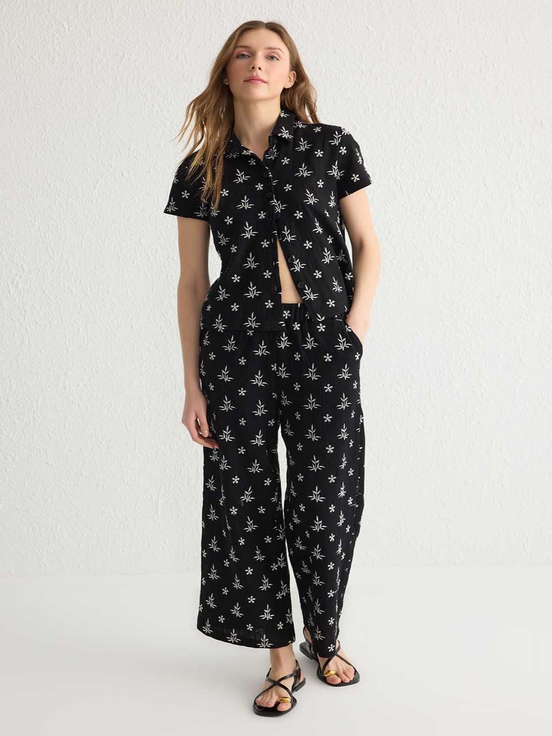 

Trendyol Shirt Collar Floral Embroidered Pure Cotton Shirt And Trousers, Black