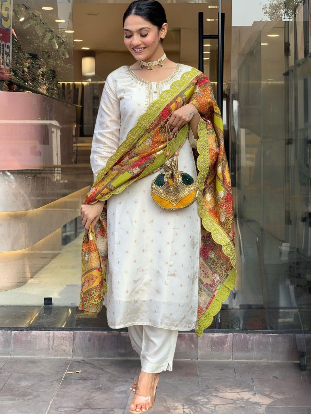 

KALINI Women Regular Thread Work Kurta with Trousers & With Dupatta, White