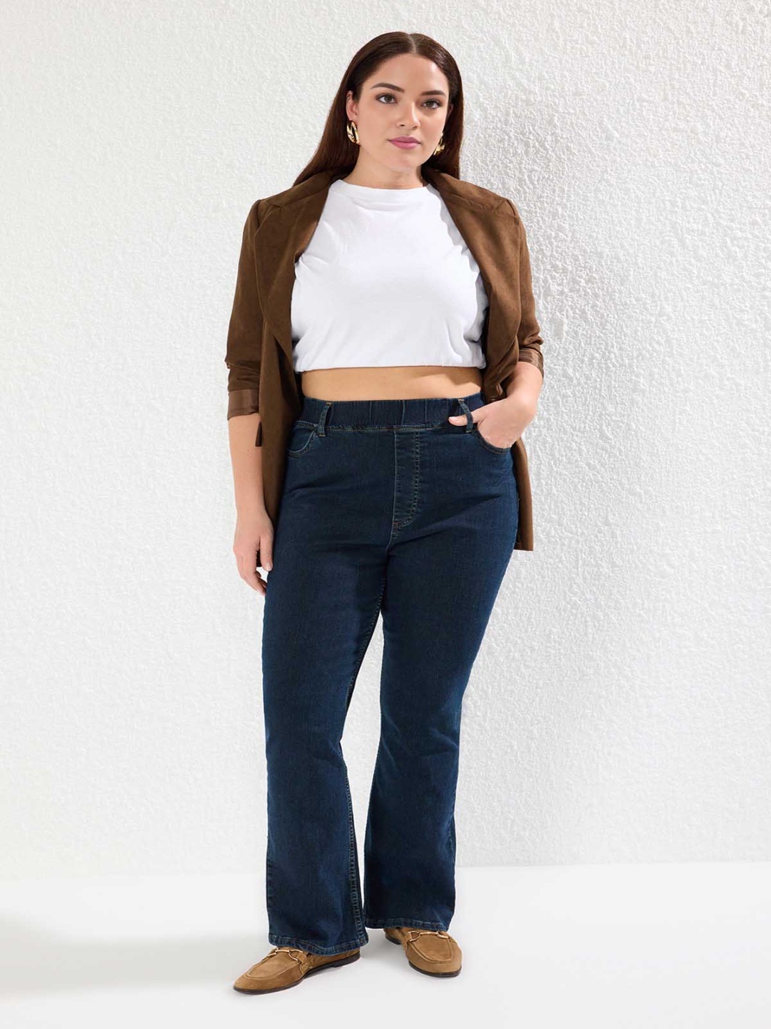

Trendyol Women Plus Size Regular Fit Mid-Rise Jeans, Navy blue