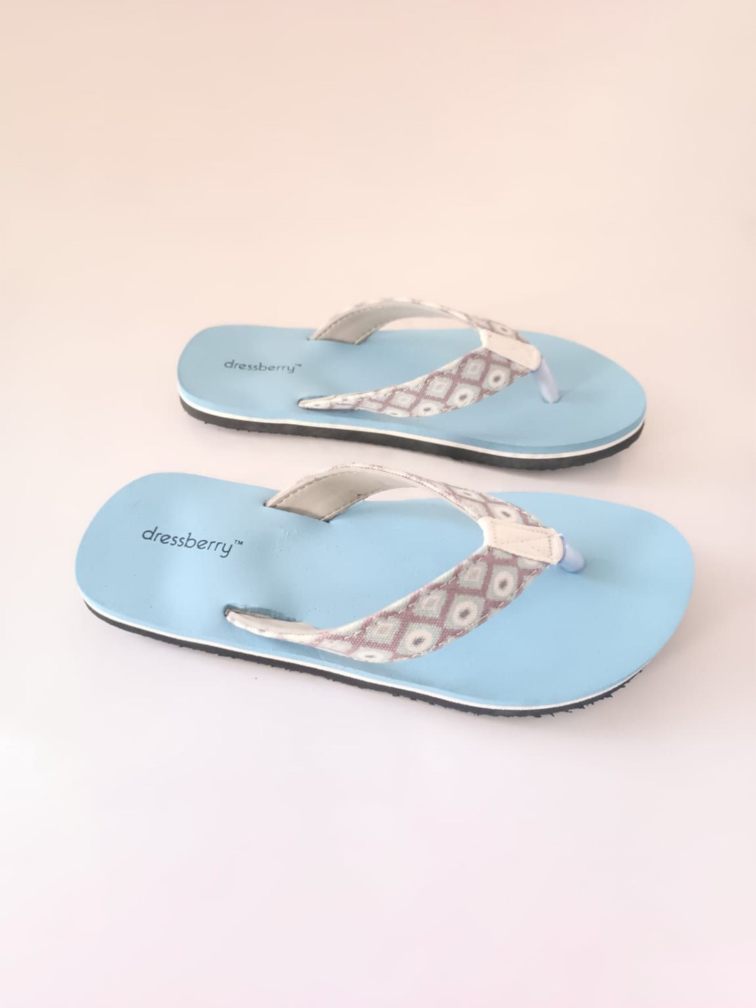 

DressBerry Women Printed Rubber Thong Flip-Flops, Turquoise blue