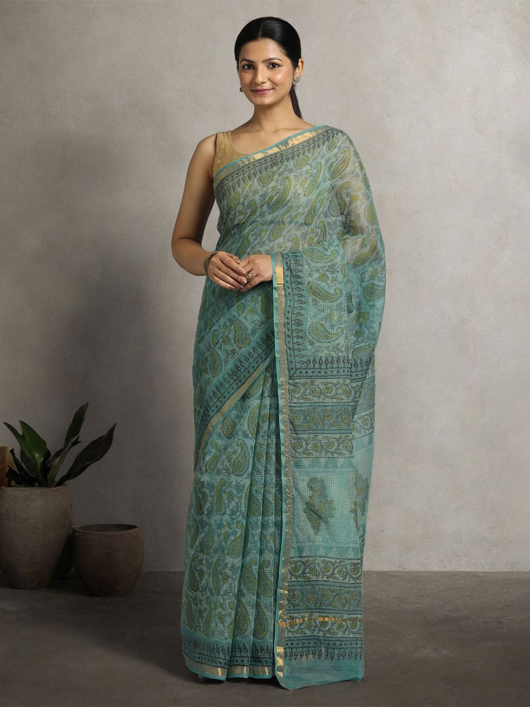 

Suha Bagh Zari Pure Cotton Kota Saree, Green