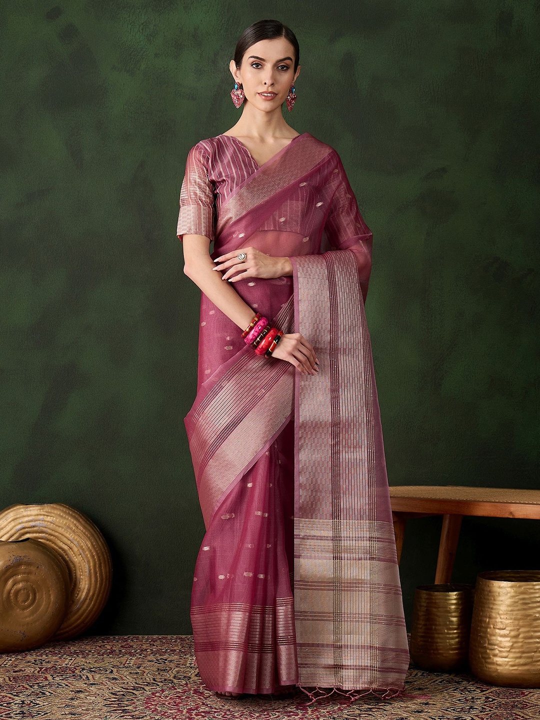 

Mitera Woven Design Zari Organza Kanjeevaram Saree, Magenta