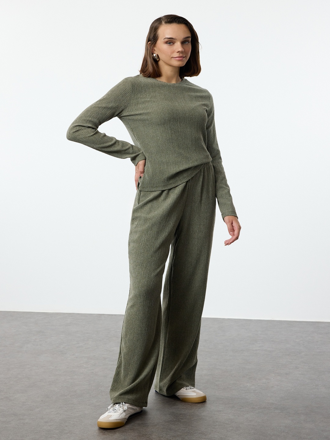 

Trendyol Ribbed Self Design Round Neck Top And Trousers, Khaki