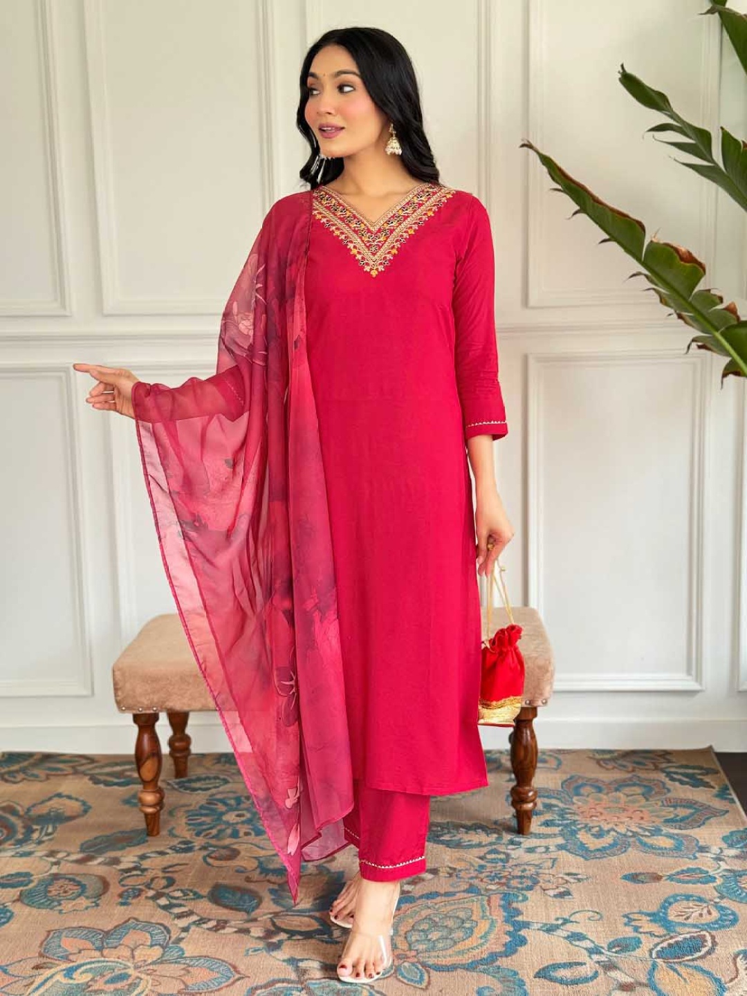 

SHOPONBIT Floral Yoke Design V-Neck Sequinned Straight Kurta With Trousers & Dupatta, Red