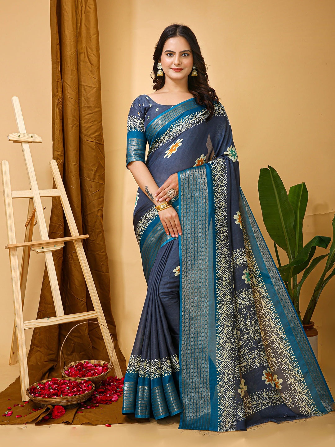 

KAYOMMI Floral Printed Zari Banarasi Saree, Blue