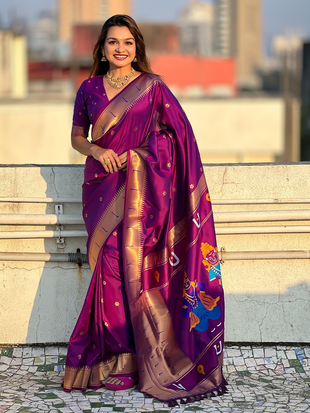 

Vintro Woven Design Zari Pure Silk Paithani Saree, Violet