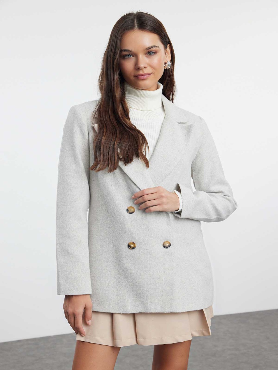 

Trendyol Women Lapel Collar Solid Casual Tailored Jacket, Grey