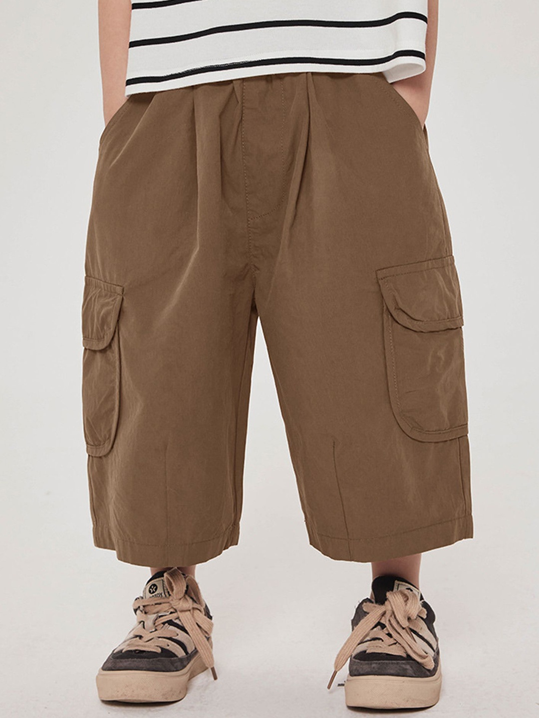 

LULU & SKY Boys Flared Trousers, Brown