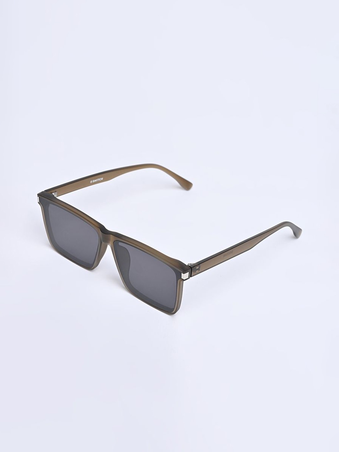 

Snitch Men Ultra-Chic Rectangle Grey Sunglasses SN0048