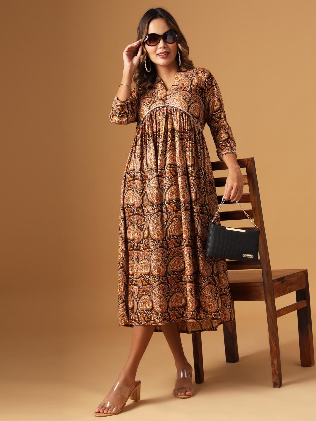 

SUBAGI FASHION Floral Paisley Printed V-Neck Pure Cotton Fit & Flare Ethnic Dress, Brown