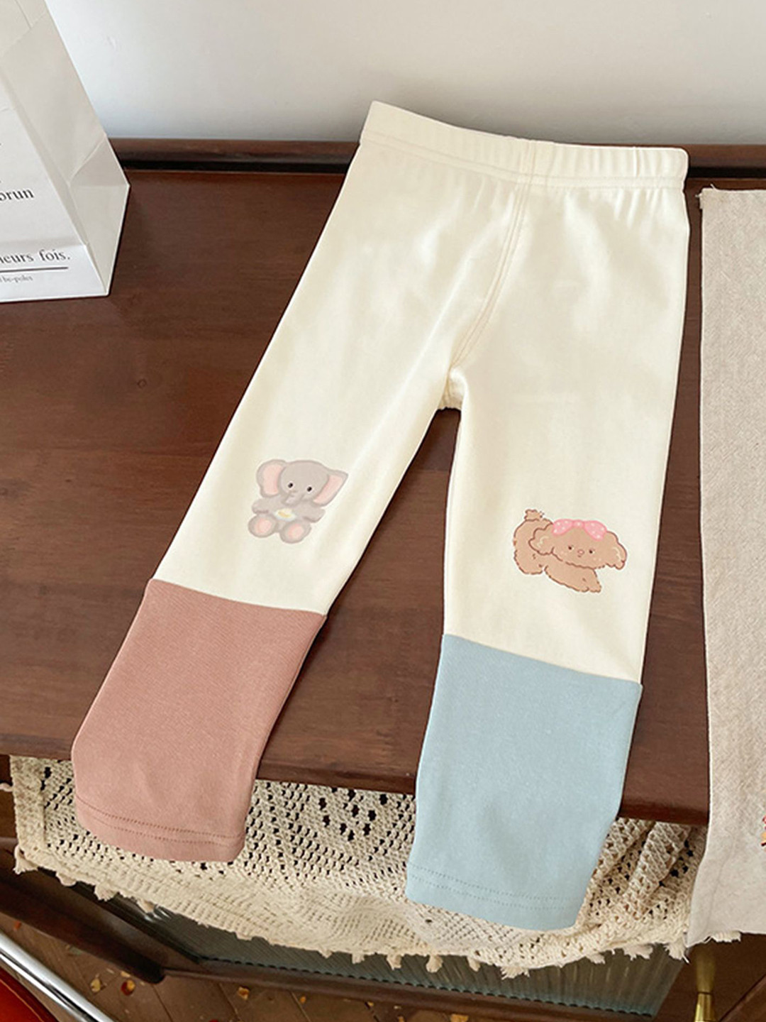 

LULU & SKY Girls Printed Leggings, Beige