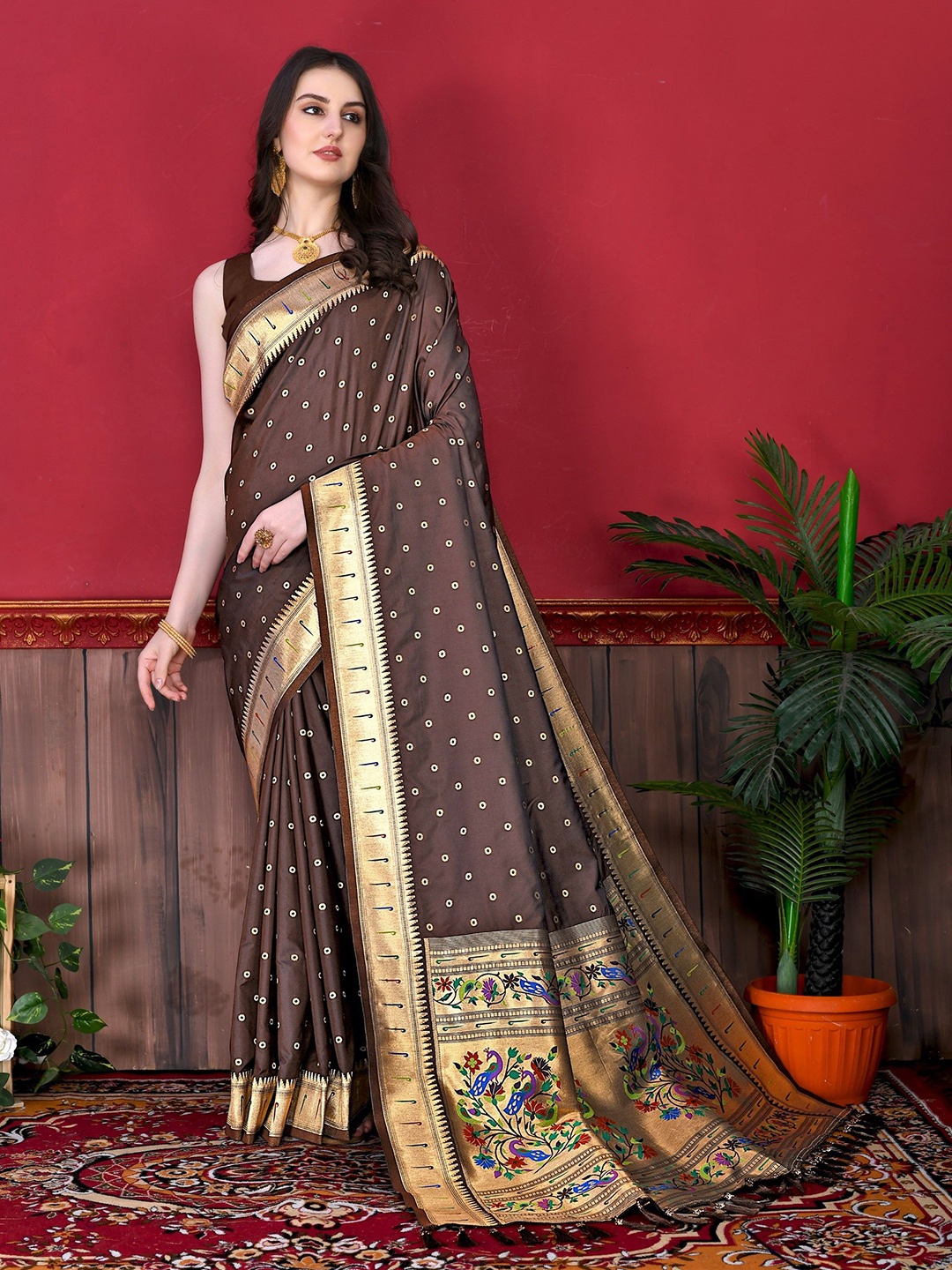 

LeeliPeeri Designer Woven Design Zari Paithani Saree, Brown