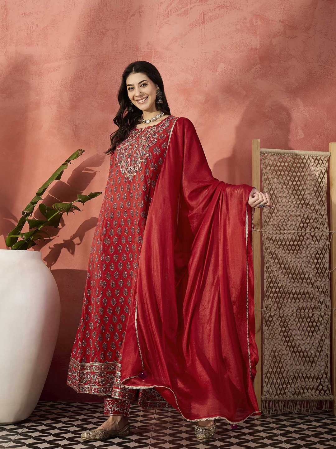 

Ramas Floral Embroidered Sequinned Pure Cotton Anarkali Kurta With Trousers & Dupatta, Red