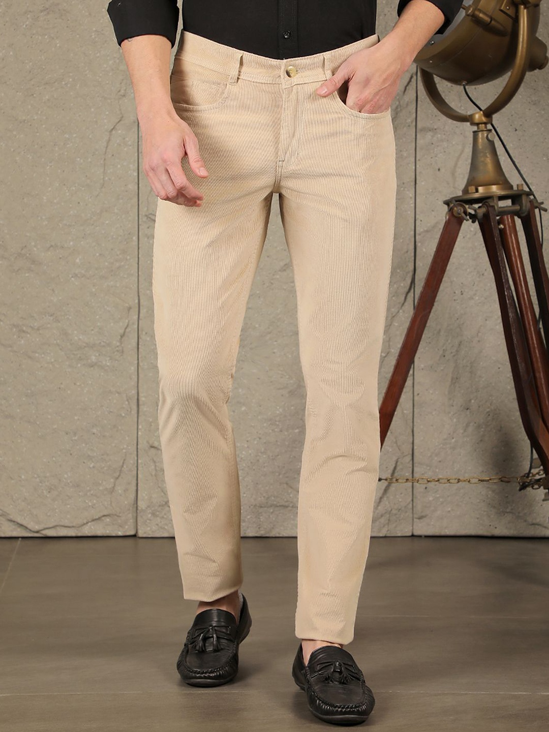 

COBB Men Cotton Regular Fit Chinos Trousers, Beige