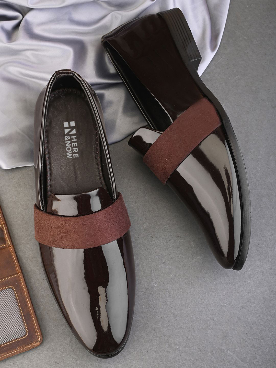 

HERE&NOW Men Formal Slip-On Shoes, Brown