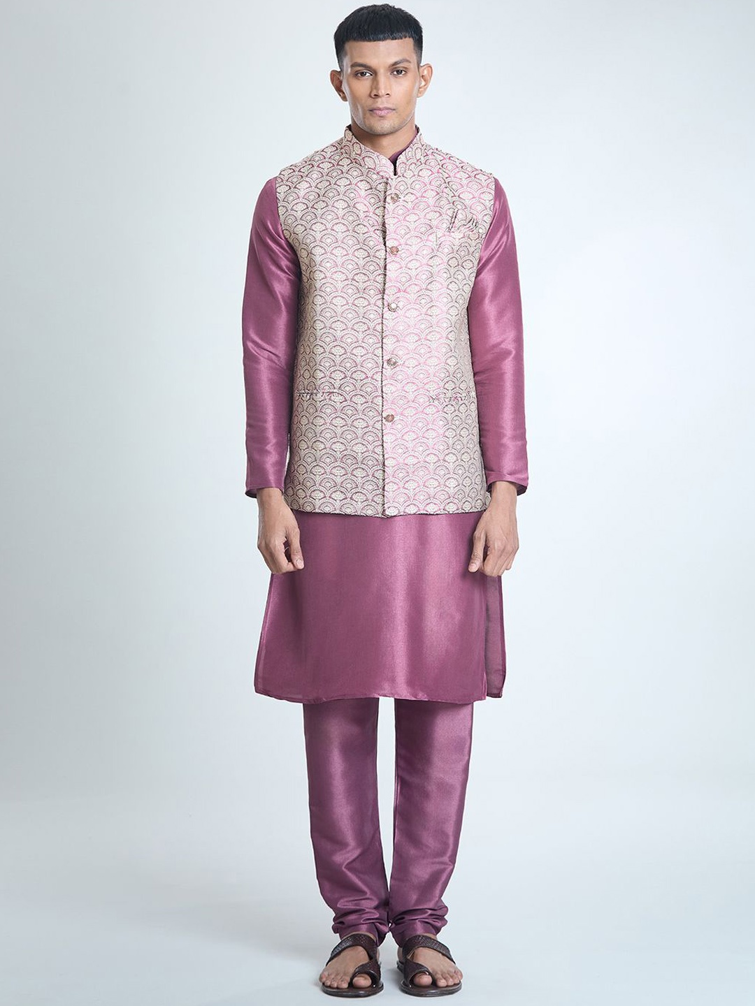 

Aryavir Malhotra Men Regular Kurta with Churidar, Purple
