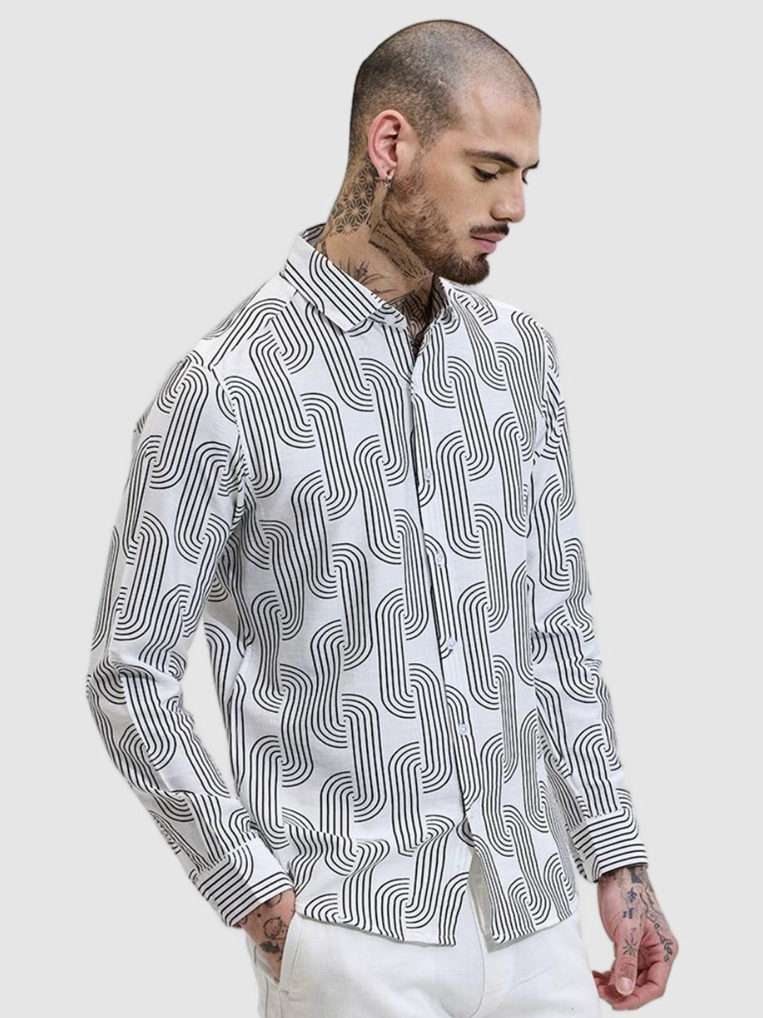 

Snitch Men Smart Slim Fit Spread Collar Abstract Printed Casual Shirt, White