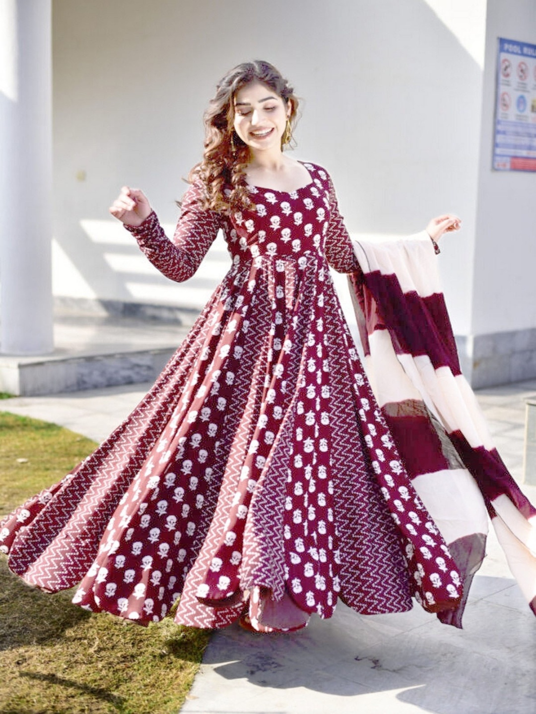 

mimi design Women Regular Kurta with Dhoti Pants & With Dupatta, Purple