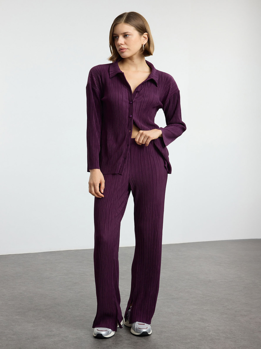 

Trendyol Ribbed Self Design Shirt Collar Shirt And Trousers, Burgundy