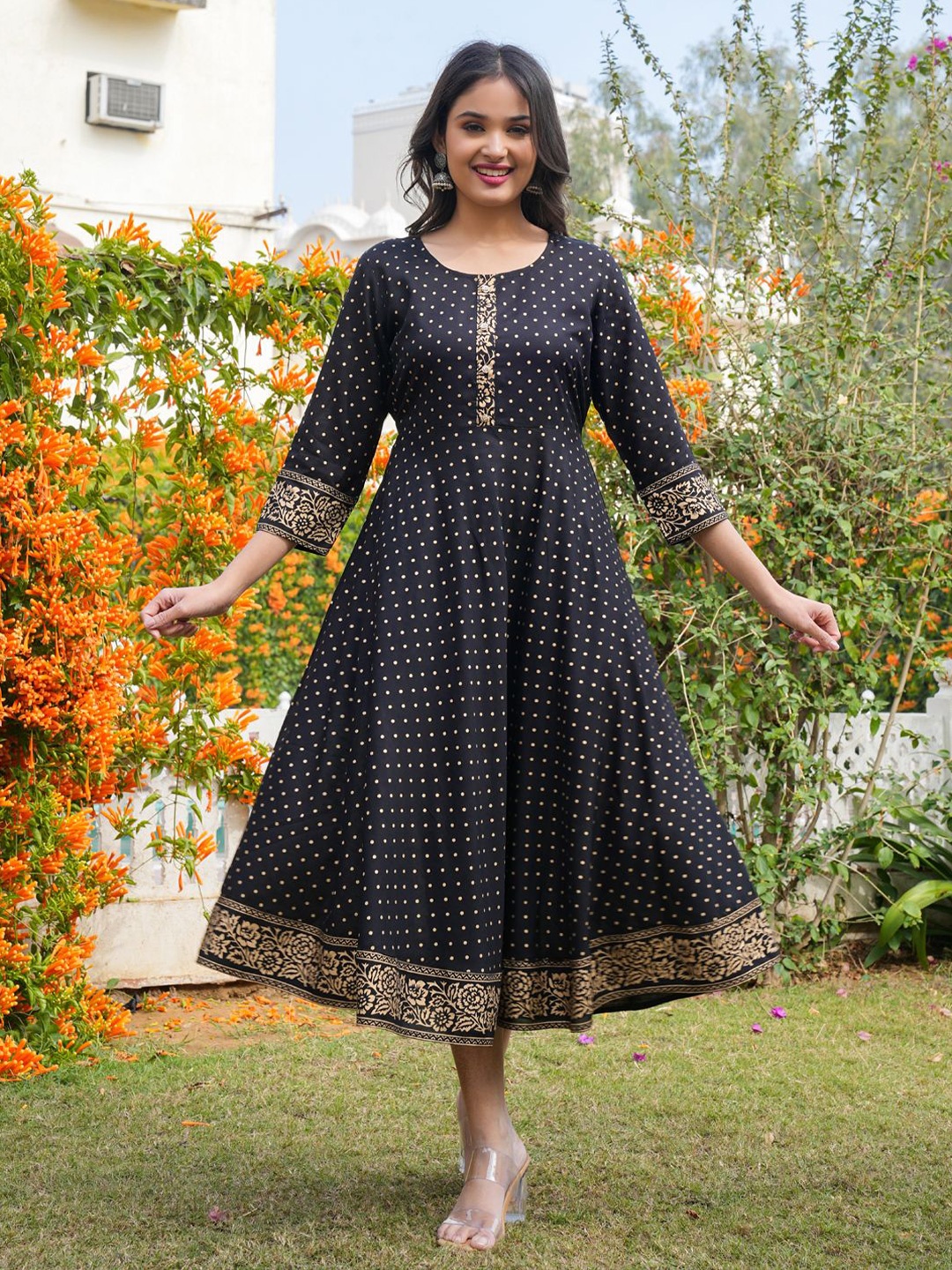 

ANNAYEMA APPARELS Polka Dot Printed Round Neck Fit & Flare Maxi Dress, Black