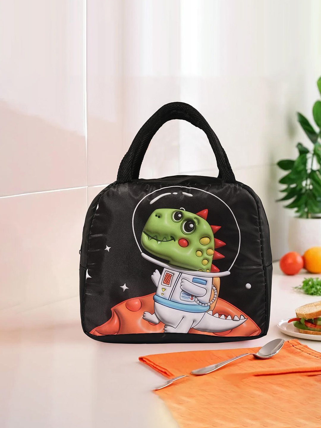 

Kuber Industries Textured Waterproof Lunch bags Travel Accessory, Black