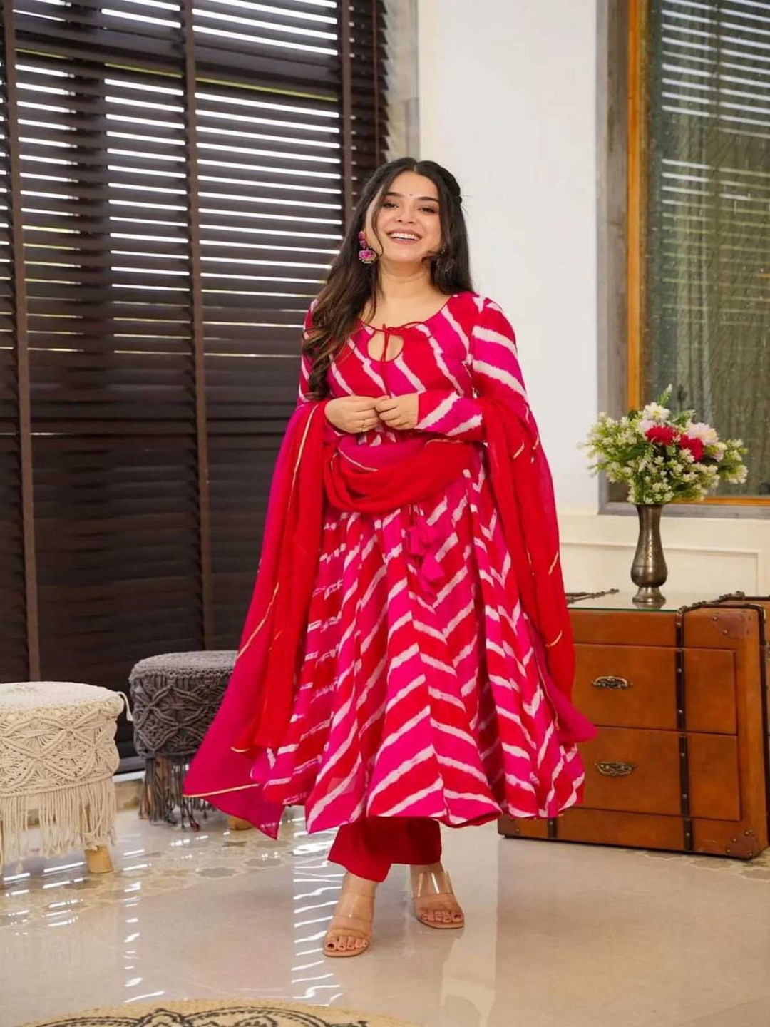

mimi design Women Regular Kurta with Dhoti Pants & With Dupatta, Pink