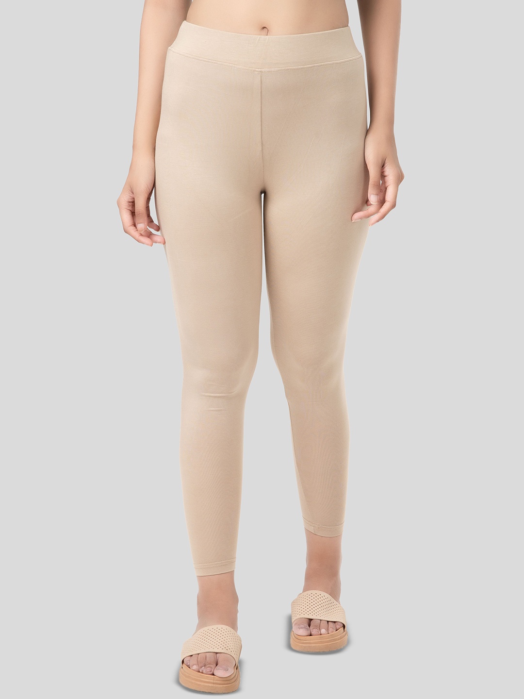 

Selsia Pure Cotton Ankle-Length Leggings, Beige