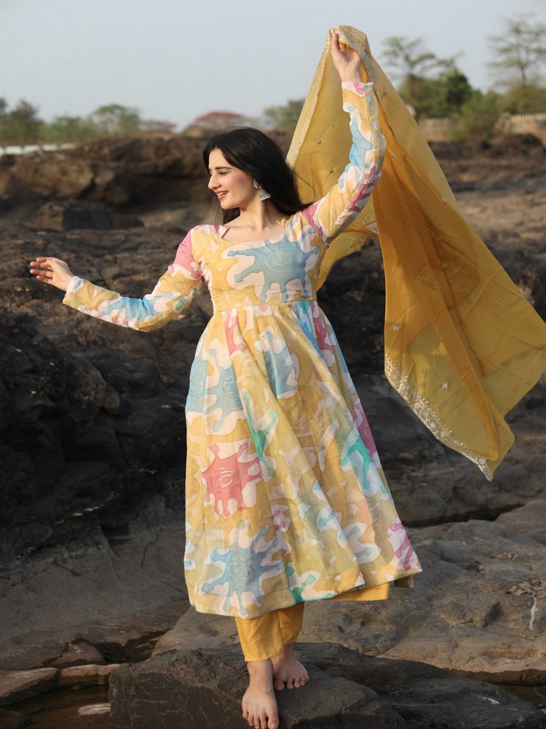 

mimi design Abstract Printed Organza Anarkali Kurta With Trousers & Dupatta, Yellow