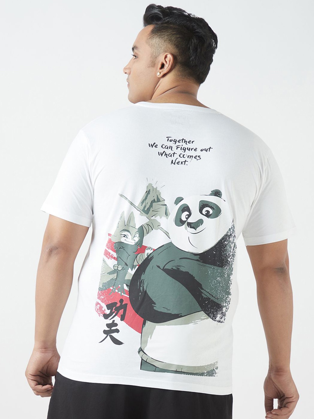 

Bewakoof Plus Official Kung Fu Panda Merchandise Men's Graphic Printed T-Shirt, White