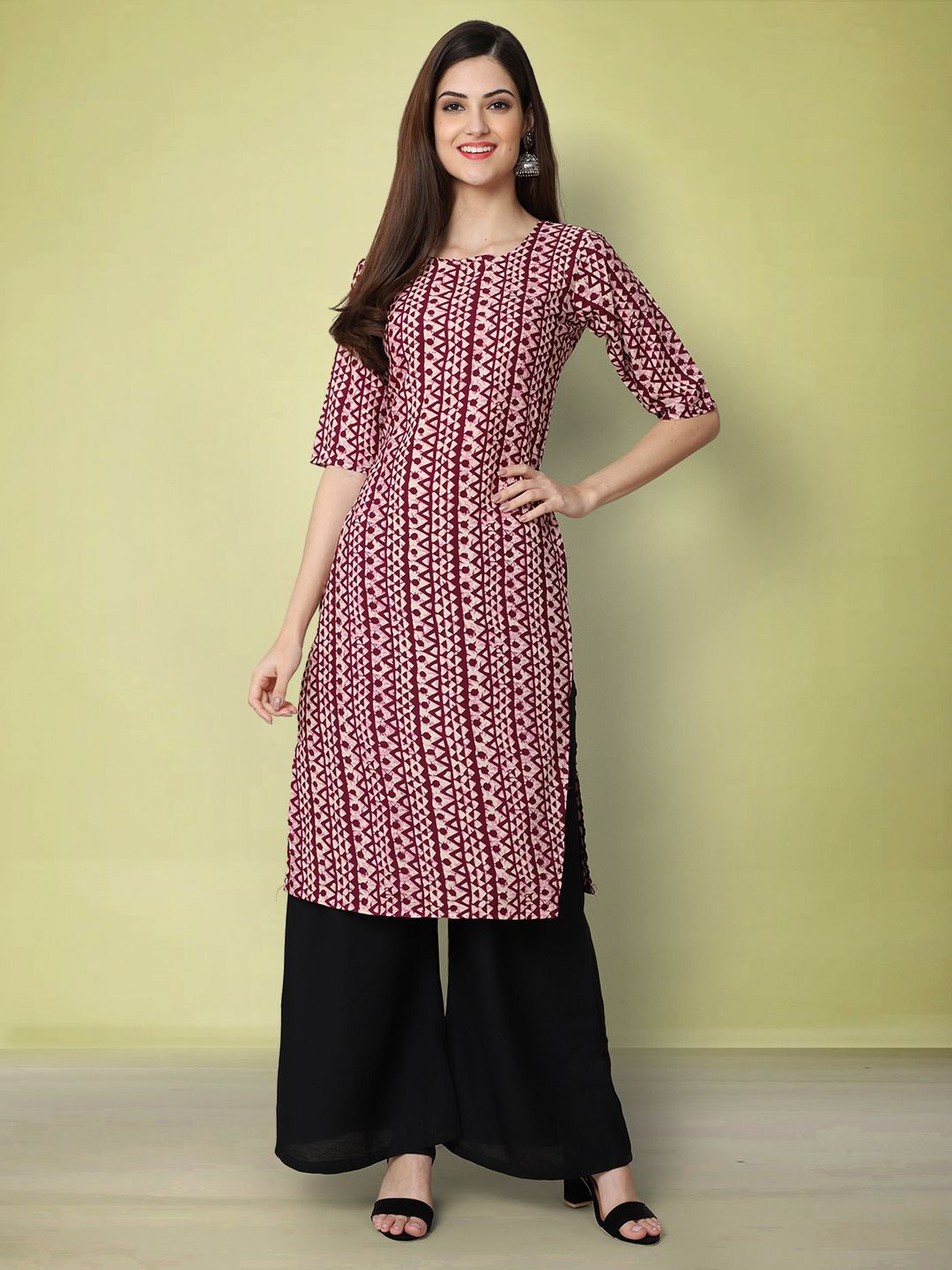

Moda Rapido Ethnic Motifs Printed Round Neck Straight Kurta, Pink