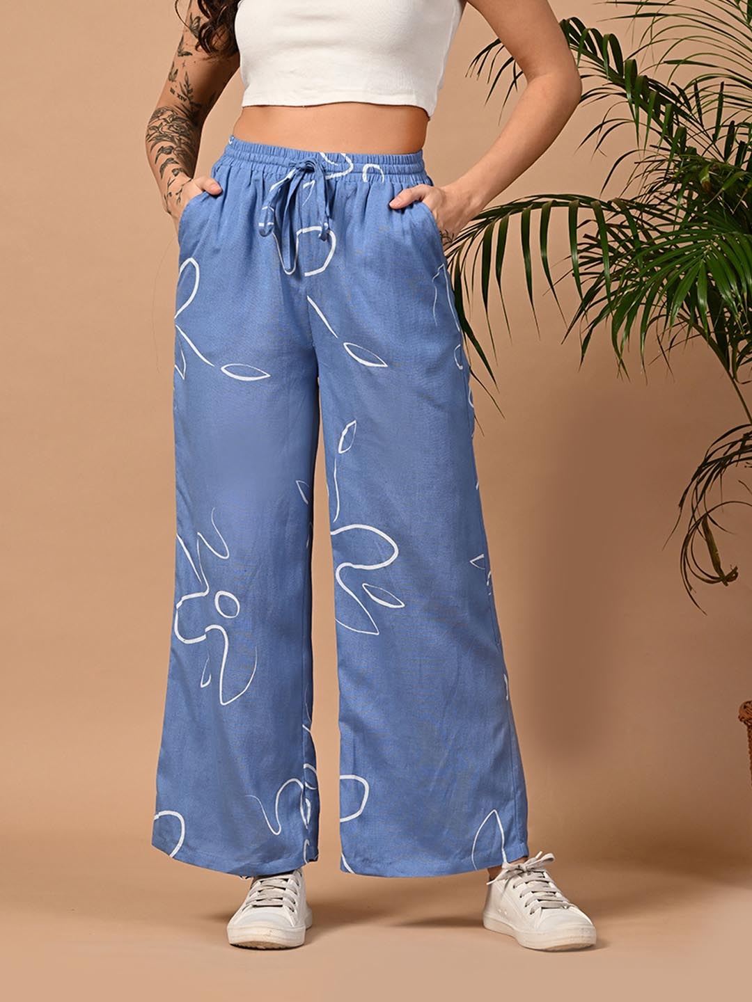 

DressBerry Women Printed Trousers, Blue