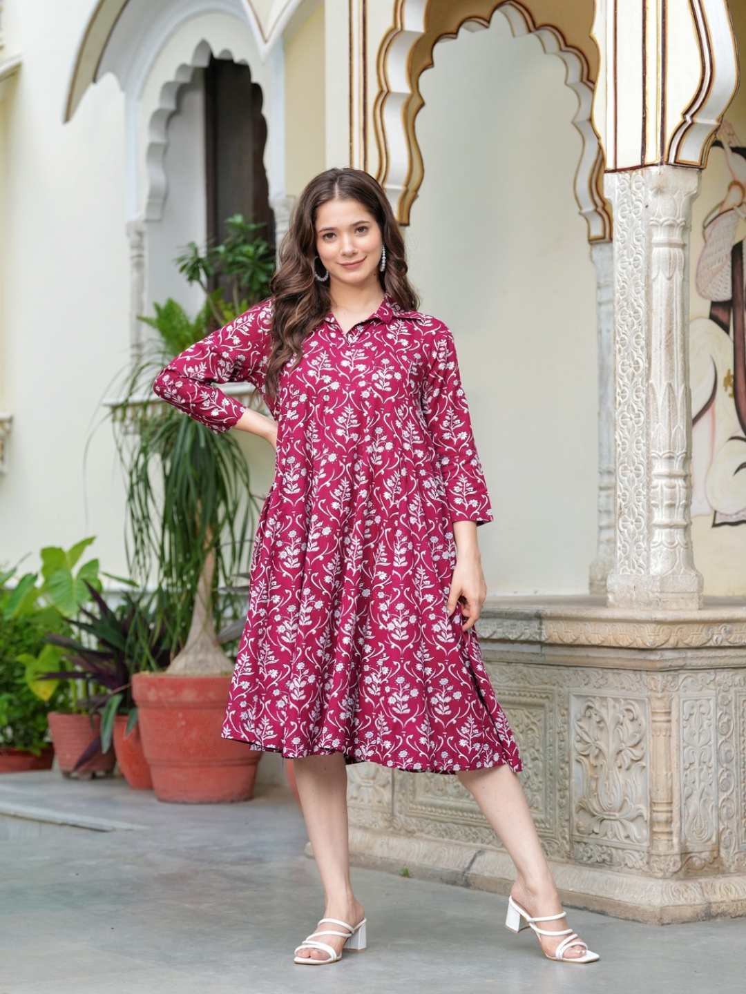 

Jollity Floral Printed Shirt Collar A-Line Pleated Kurta, Maroon