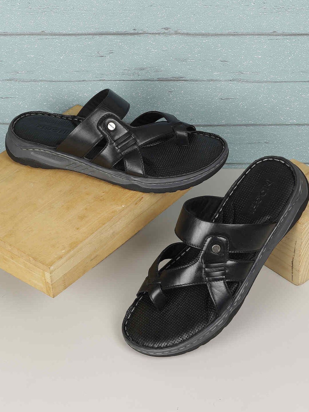 

Mochi Men Leather Slip-On Comfort Sandals, Black