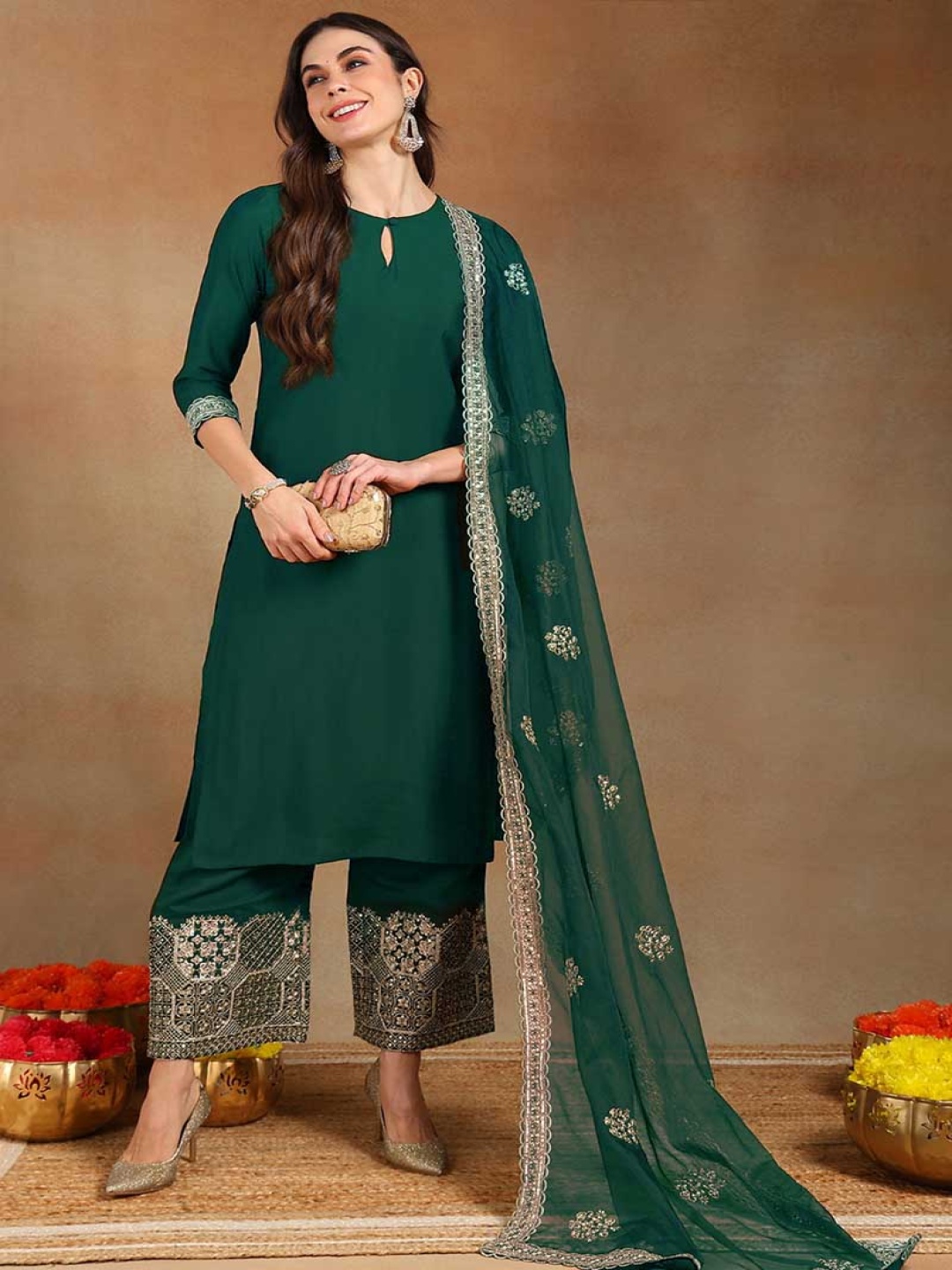 

AHIKA Women Regular Kurta with Palazzos & With Dupatta, Teal