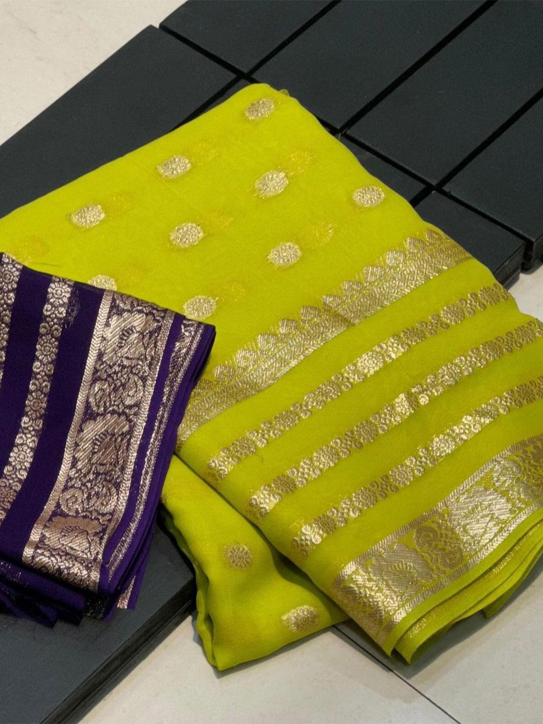 

PAYAL CREATION Striped Zari Pure Georgette Saree, Lime green