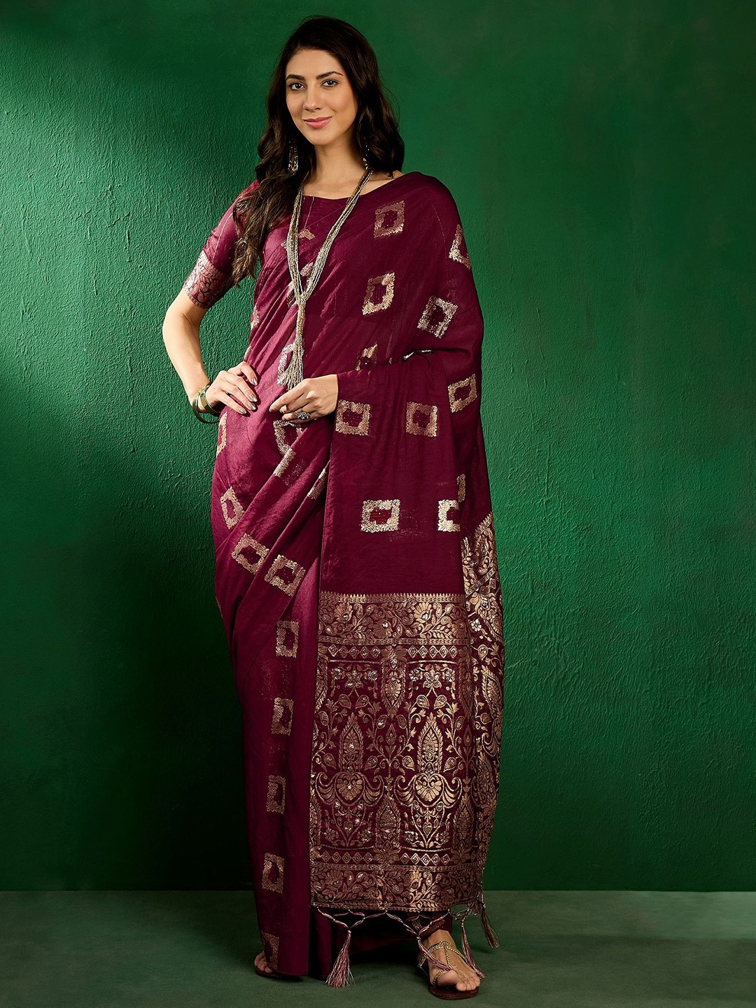 

Mitera Woven Design Zari Banarasi Saree, Purple